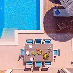 Stozak, Private Heated Pool, Cinema And Sauna, 7 Km From * Tugare