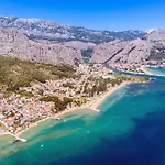 Βίλα Stozak, Private Heated Pool, Cinema And Sauna, 7 Km From *