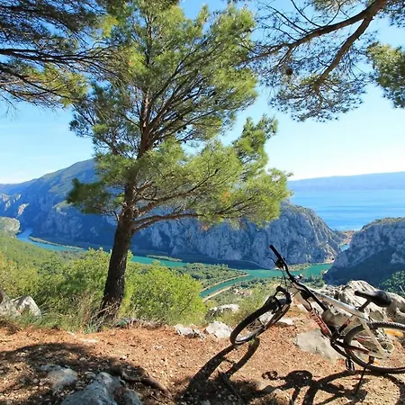 Stozak, Private Heated Pool, Cinema And Sauna, 7 Km From Vila *