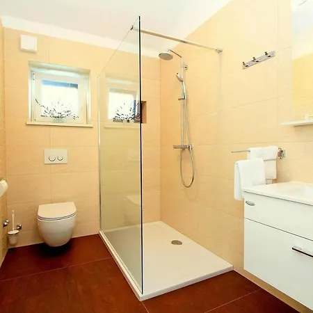 Stozak, Private Heated Pool, Cinema And Sauna, 7 Km From *