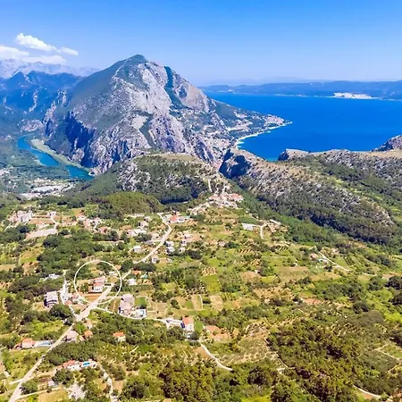 Stozak, Private Heated Pool, Cinema And Sauna, 7 Km From Vila